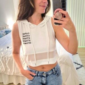 SHEIN Activewear White Sleeveless Crop Tank Top